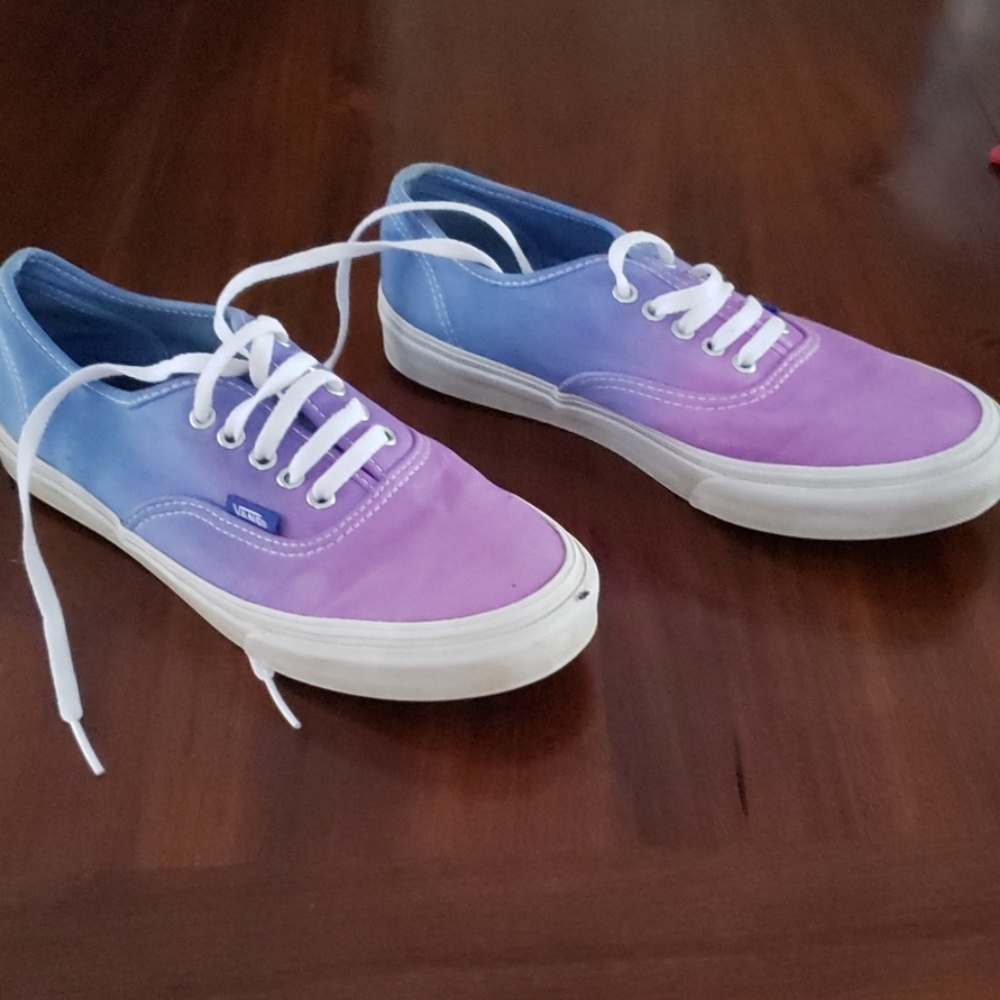 Women's vans.